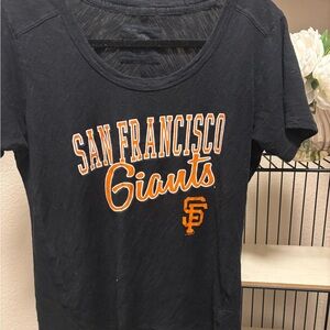 San Francisco Giants Women's Black T-Shirt Medium
